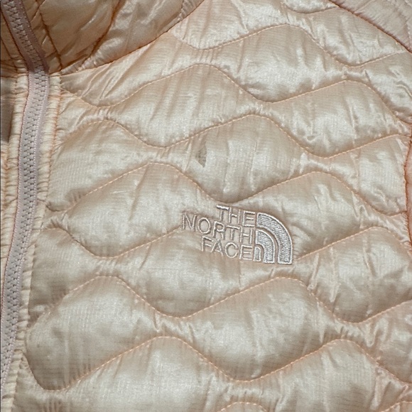 The North Face Thermoball Jacket - Picture 7 of 13